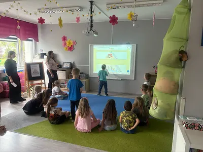 SMYKI Niepubliczne Przedszkole Językowe i Niepubliczny Żłobek